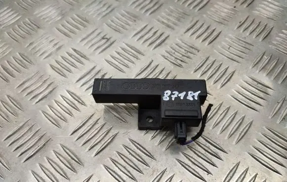 Audi A6 Allroad C7 Interior comfort aerial antenna 8K0907247