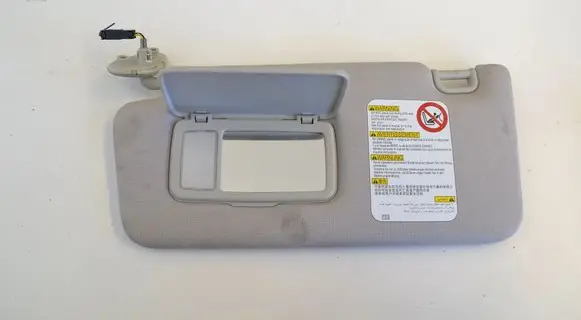 Subaru Legacy Sun visor 