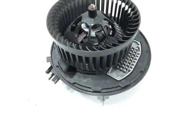 Volkswagen PASSAT B8 Heater fan/blower 3Q1819021A CZ0160601201 43593