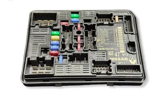 Renault Clio V SAM control unit 284B74633R