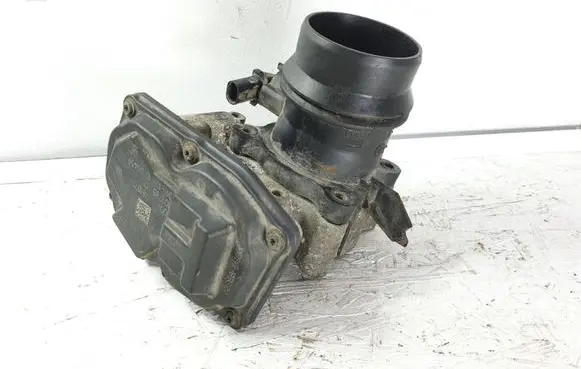 BMW 1 E82 E88 Throttle valve 7810752 11618506684 11884414