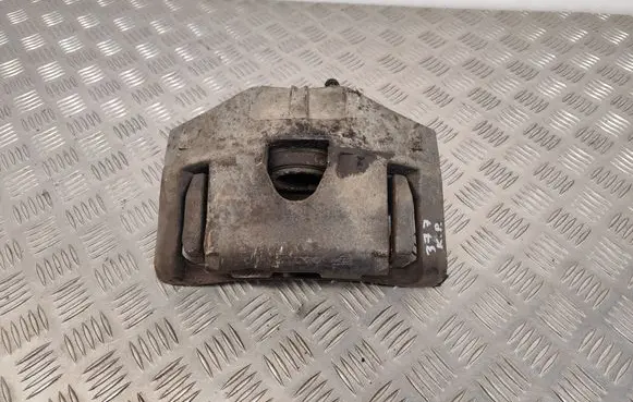 Volvo XC90 Front brake caliper