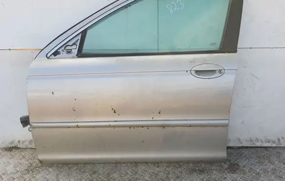 Jaguar X-Type Front door