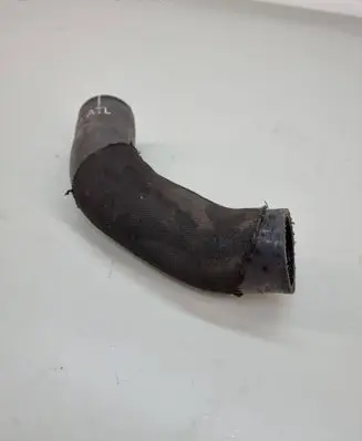Audi SQ7 Intercooler hose/pipe 4M0145738T