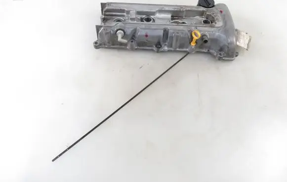 Suzuki Liana Rocker cam cover 