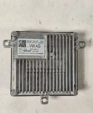 Volkswagen Golf VIII LED ballast control module 992941591DF LLP114D