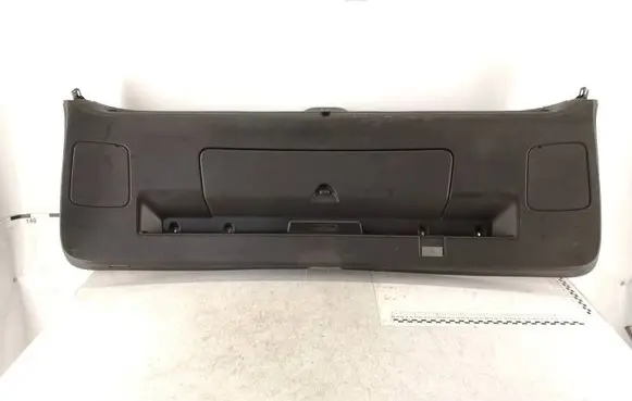 Audi Q7 4L Tailgate trim 4L0867973C 4L0867973A