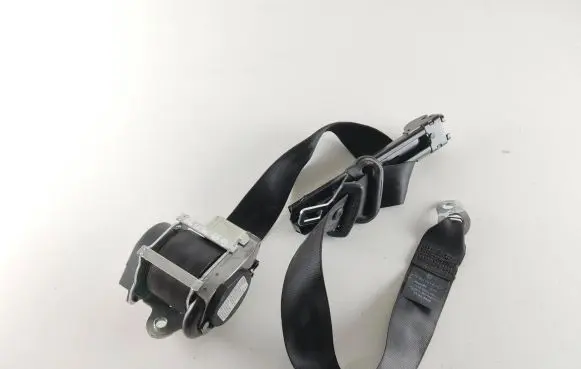 Skoda Octavia Mk2 (1Z) Front seatbelt 1Z0857701B 602481300 27022008