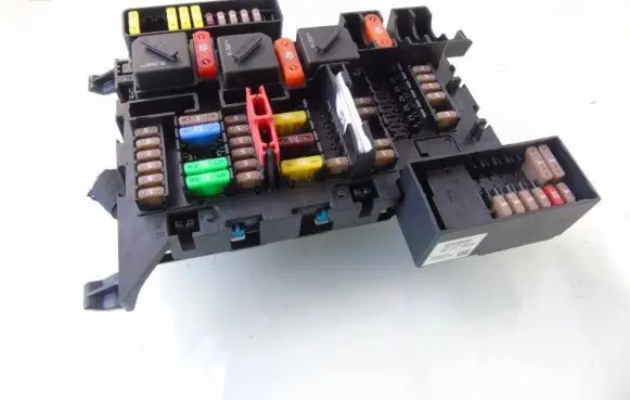 BMW i3 Fuse box set ROTA900122