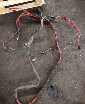 BMW 6 F06 Gran coupe Positive cable (battery) 61139295024 9295024
