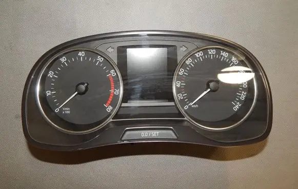 Skoda Fabia Mk3 (NJ) Speedometer (instrument cluster) 6V0920730
