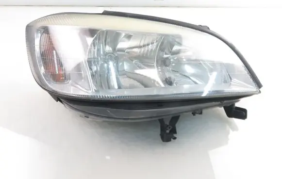 Opel Zafira A Headlight/headlamp 67716821