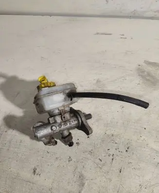 Volkswagen Golf IV Master brake cylinder 1j1611301b