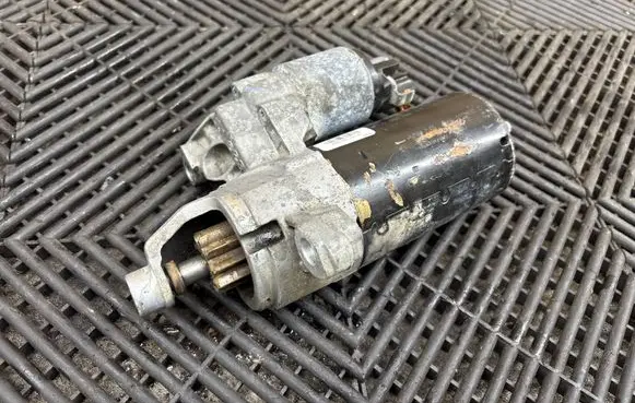 Audi A8 S8 D4 4H Starter motor 06E911021D 0001138019 20120220
