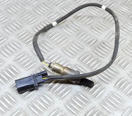 Volkswagen PASSAT B8 Lambda probe sensor 04L906262A