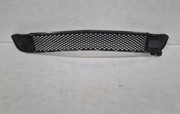 Mercedes-Benz CLA C118 X118 Front bumper lower grill A1188851201