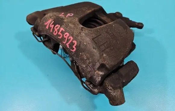 Ford Kuga I Front brake caliper IMPRK1485923