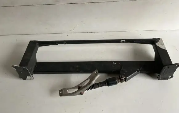 Mercedes-Benz AMG GT R190 C190 Gear shift cable bracket A1902401300