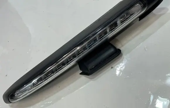 Porsche Cayenne (92A) Front fender indicator light 7P5941181C