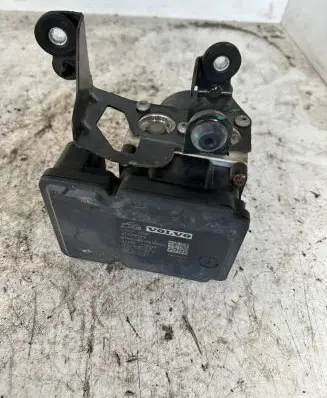 Volvo XC60 ABS Pump 31329139 27040834324919