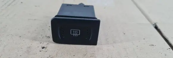 Windscreen/window heater switch