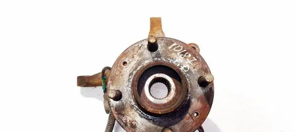 KIA Cerato Front wheel hub
