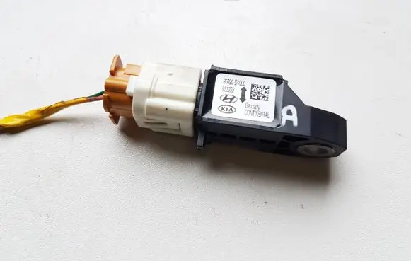 KIA Optima Airbag deployment crash/impact sensor 95920D4000