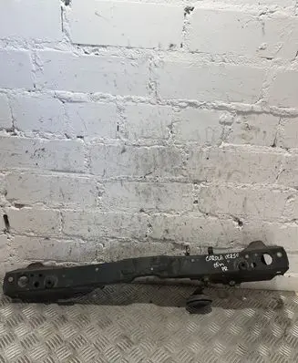 Toyota Corolla Verso E121 Top upper radiator support slam panel