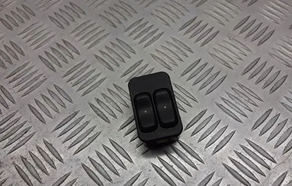 Opel Meriva A Front door window switch trim 13363202