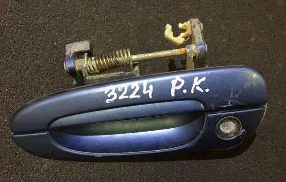 Mazda 626 Front door exterior handle