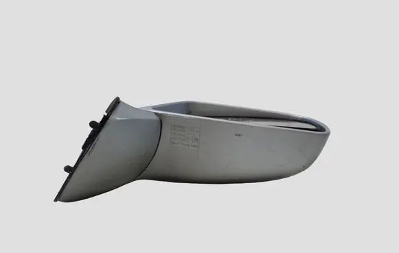 Hyundai Trajet Front door electric wing mirror