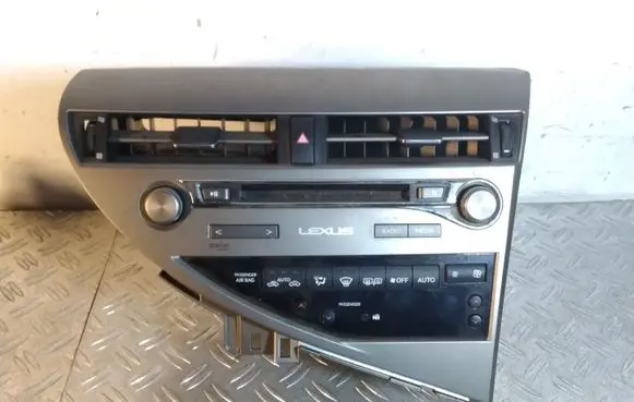 Lexus RX 450H Radio/CD/DVD/GPS head unit 8613048205 NXH9228