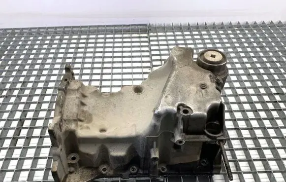 Toyota Yaris Oil sump 1NR