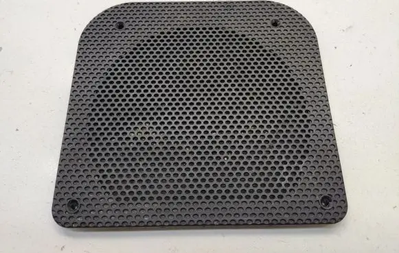 Mini Cooper Countryman R60 Subwoofer grill/trim 9800513