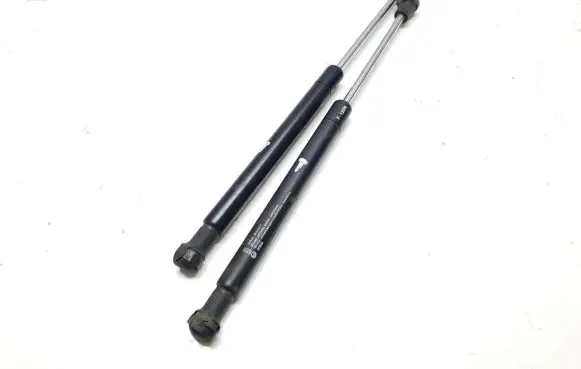 Smart ForTwo I Shock absorber/damper mounting bracket 