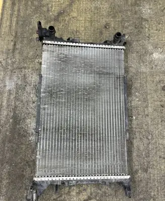 Audi Q5 SQ5 Coolant radiator
