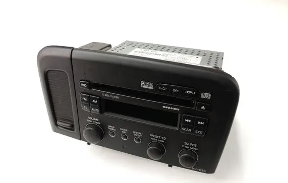 Radio/CD/DVD/GPS head unit