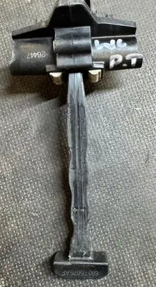 Jeep Grand Cherokee WL Rear door check strap stopper 68375075AF