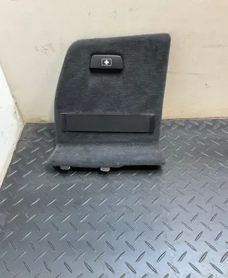 BMW 4 F36 Gran coupe Trunk/boot lower side trim panel 7337233