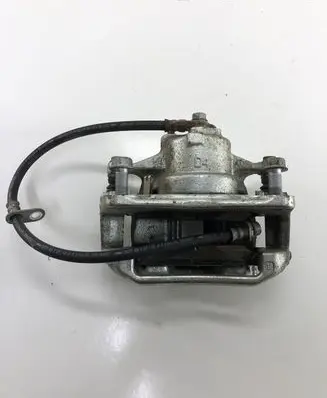 Toyota C-HR I Front brake caliper
