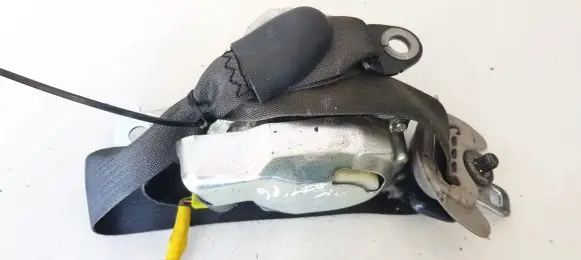 KIA Carens II Front seatbelt 888101d200wk 0278d9s1z5