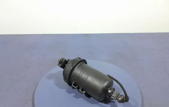Opel Astra H Fuel filter housing 13179060