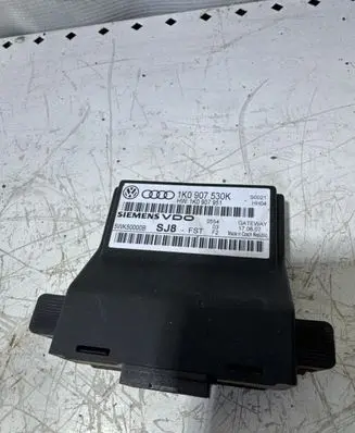 Volkswagen Golf V Gateway control module 1K0907530K 1K0907951 5WK50000B