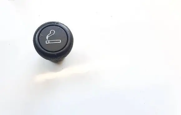 Opel Zafira A Cigarette lighter 
