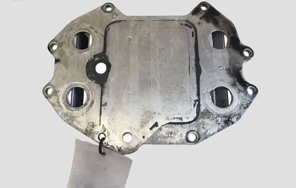 Audi Q5 SQ5 FY Engine oil radiator 06M117015M 06M117A01