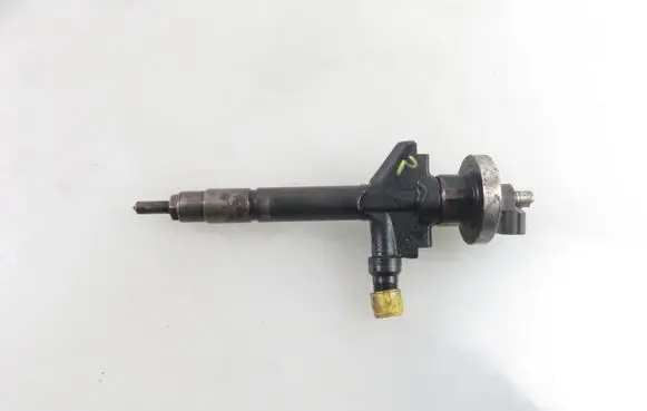 Mazda 6 Fuel injector 13H50B