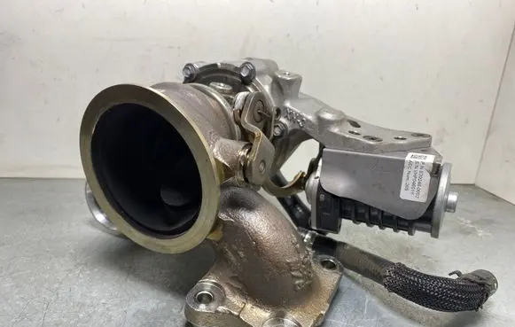 Opel Grandland X Turbo 9825982080 8702480002