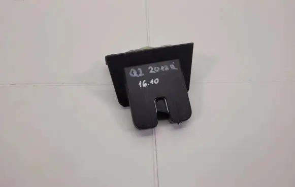 Audi Q2 - Tailgate/trunk/boot lock/catch/latch 81A.827.505