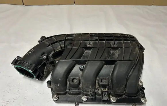 Ford Mustang V Intake manifold BR3E9424PA