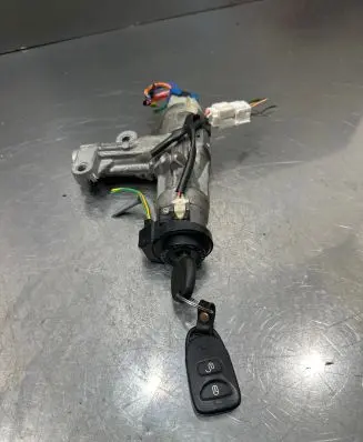 Hyundai Santa Fe Ignition lock CmeA791D3